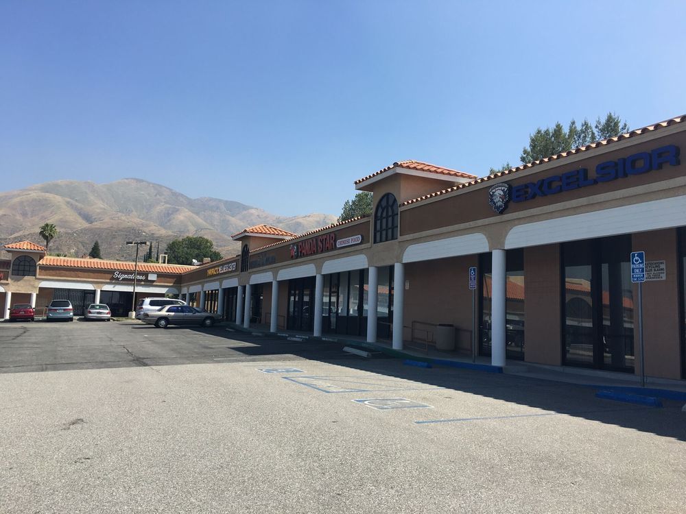 Highland Star: 3654 Highland Ave, Highland, CA 92346